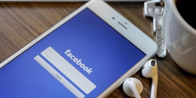 Facebook'a konut ilanlarında 'ayrımcılık' suçlaması