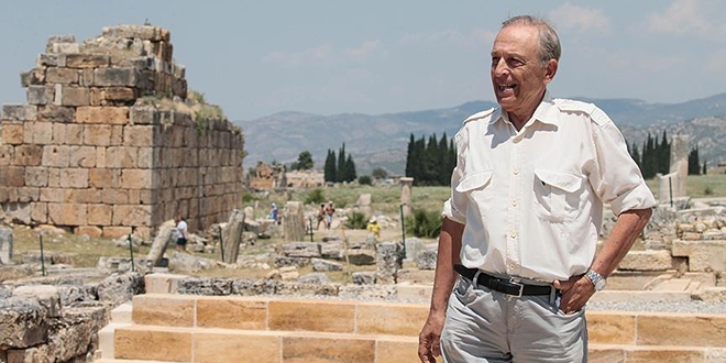40 yıl emek verdiği Hierapolis'e veda ediyor