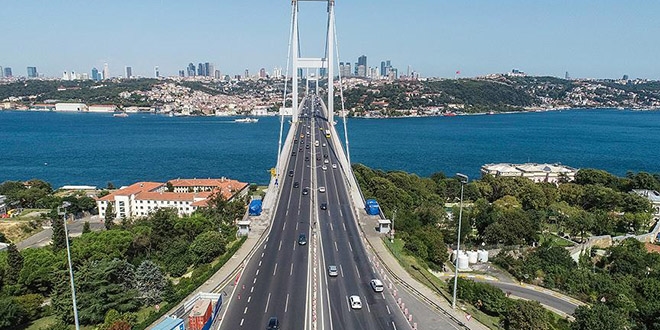 Bayram tatili İstanbul trafiğini rahatlattı