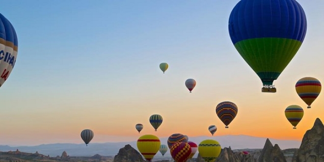 Kapadokya'da turist yoğunluğu