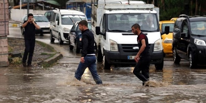 Meteoroloji o il iin kuvvetli ya uyars yapt