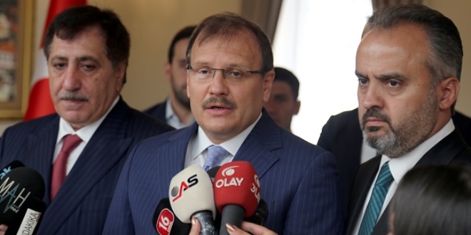 'Türkiye dimdik durmaya devam edecektir'