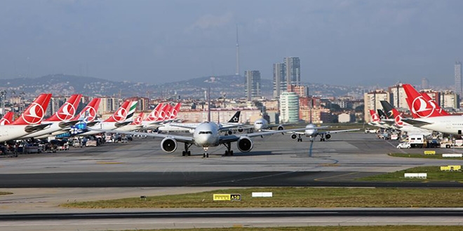 Hava yolcularının yüzde 5'i Türkiye'den taşındı