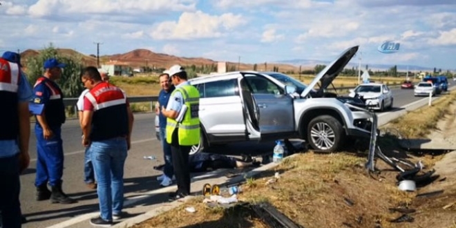 Otomobiliyle kaza yapan Başkatip hayatını kaybetti