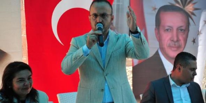 Ak Partili Turan: Papazı değil, Erdoğan'ı istiyorlar
