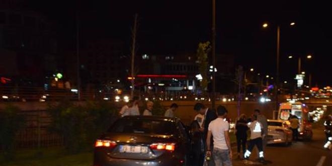 Sağlık Bakanı korumaları kaza yaptı, 7 polis yaralandı