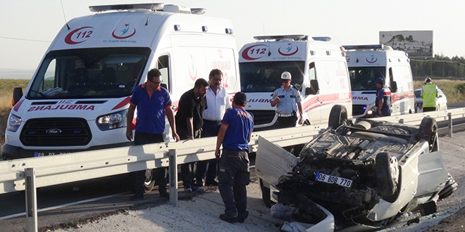 Aksaray'da otomobil takla att: 5'i ocuk 9 yaral