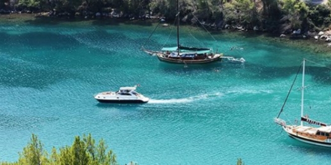 Güney Ege yerli turistle 'bayram' etti