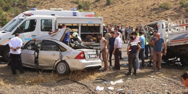 Bayramda ölümlü kazaların yüzde 52'si aşırı hızdan