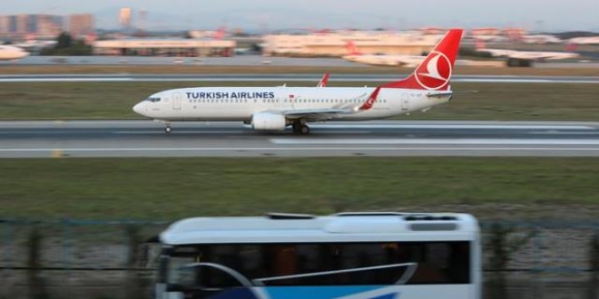 Soçi'ye giden THY uçağı İstanbul'a döndü
