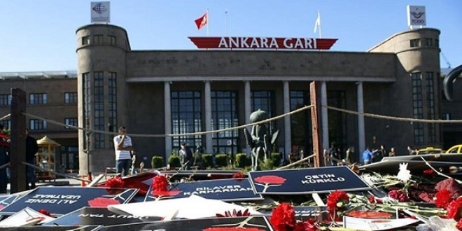 Bakanlık ve valilik Ankara Garı katliamı için tazminat ödeyecek