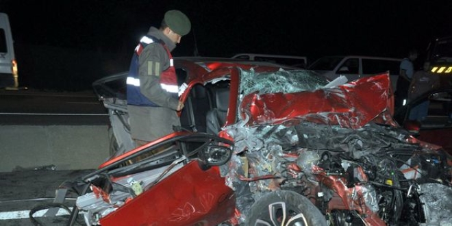 Tekirdağ'da düğün yolunda kaza: 3 ölü, 2 yaralı