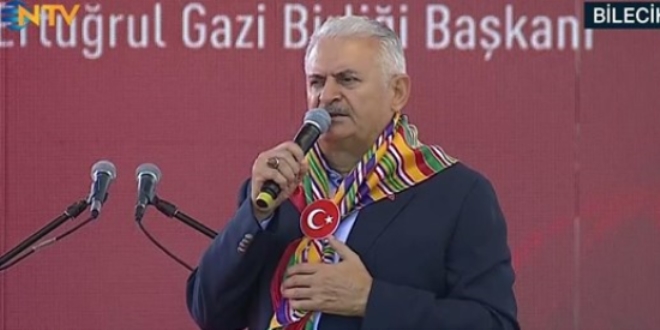 Yıldırım: Suriye'de barışın tesisi için çalışıyoruz