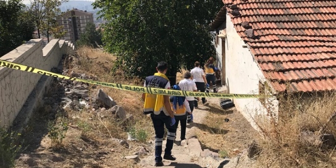 Başkentte elleri ayakları kelepçelenmiş erkek cesedi bulundu