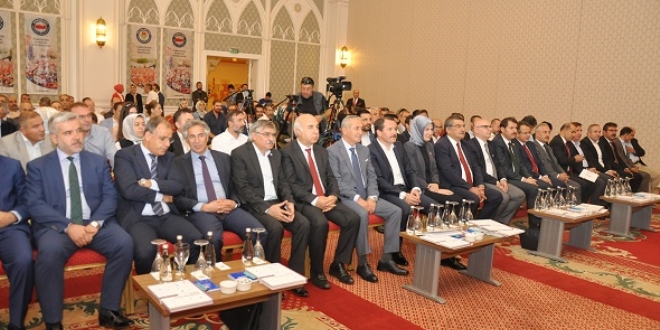 Eğitim-Bir-Sen, 'Yükseköğretime Bakış' raporunu açıkladı