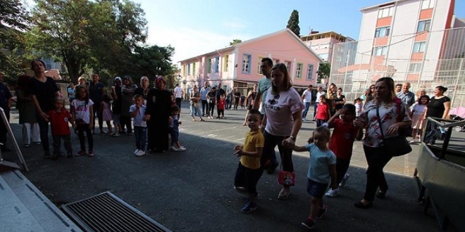Öğrencinin aylık maliyeti belli oldu
