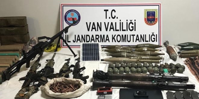 Van'daki PKK operasyonunda bir terrist yakaland