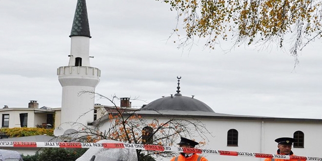 Köşeye sıkışan FETÖ'cüler camileri hedef gösteriyor