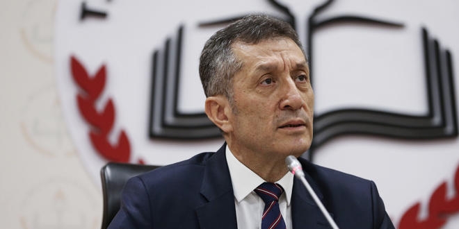 Selçuk: Liseye geçişte nasıl bir sistem istediğimizi açıklayacağız