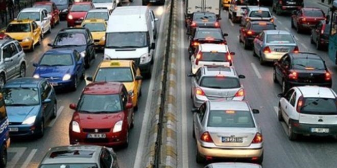 stanbul'da baz yollar trafie kapatlacak