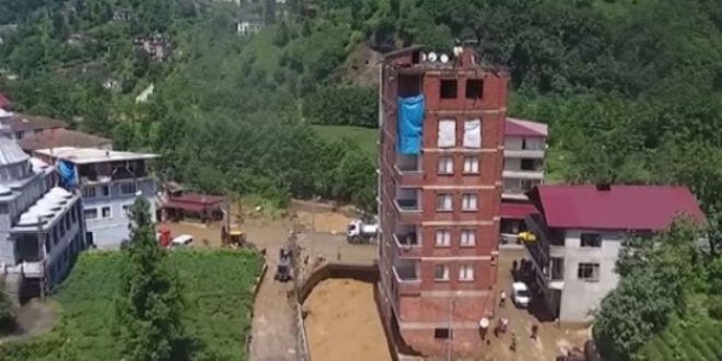 Dere yatağı alanındaki 7 katlı bina için yıkım kararı