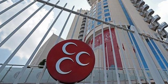 MHP adaylara seçim kitapçığı hazırladı