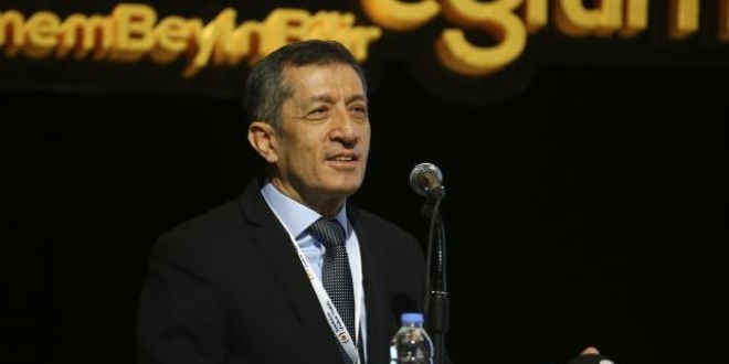 Bakan Selçuk: Çok iyi öğrenciye 100 değil 200 vermeliyiz