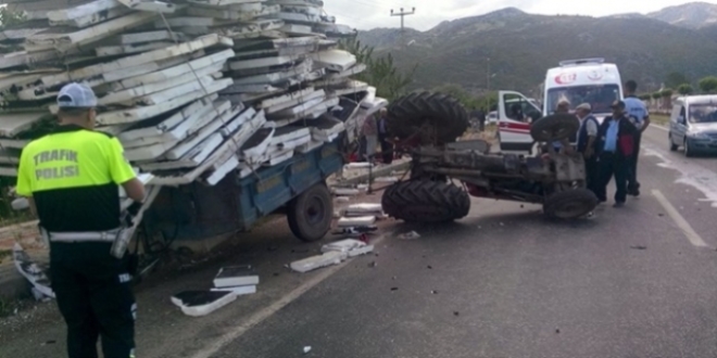 Isparta'da trafik kazası: 7 yaralı