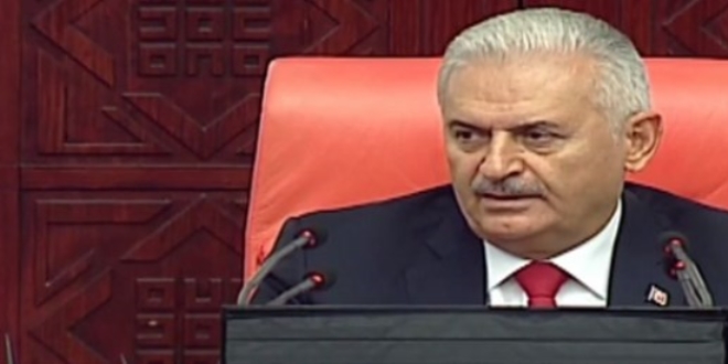 Yıldırım: Milli meselelerde ihtilafa düşemeyiz