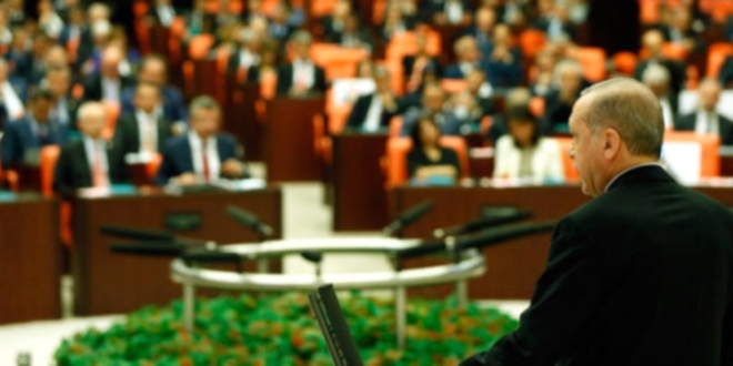 Mahmut Tanal'ın Erdoğan'ı protesto etmesine izin vermedi