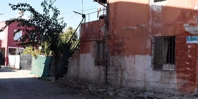 Gizemli kazı bitti vatandaşın derdi bitmedi