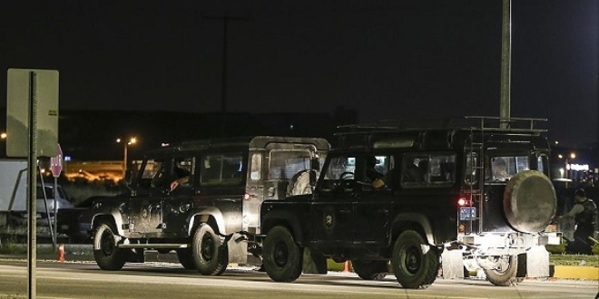 'Sivil halk geldiği anda yüzlerce mermi atılıyordu'