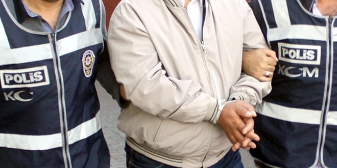 1'i tapu müdür yardımcısı, 5 kişi rüşvetten gözaltında