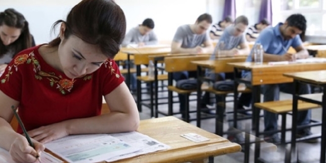 Lise KPSS için tüm adaylara nüfus cüzdanı uyarısı