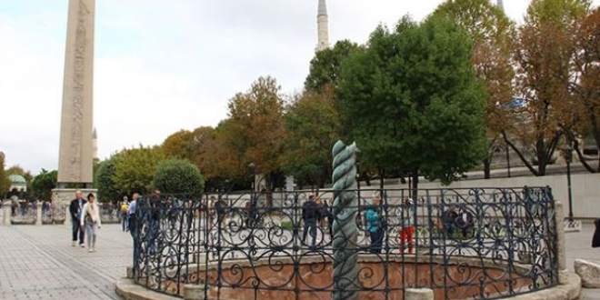 2500 yıllık 'Yılanlı Sütun' önlem alınmazsa yok olacak