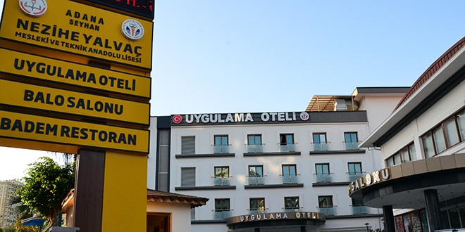 Uygulama oteli işleten lise, 2 buçuk milyon lira ciro yaptı