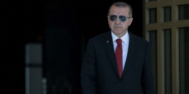 Erdoğan pankart açan ODTÜ'lüleri çaya davet etti