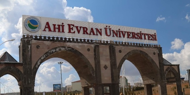 Üniversitenin hukuk müşavirliği, Rektör hakkında yorum ve haberlere yasal takip yapacak