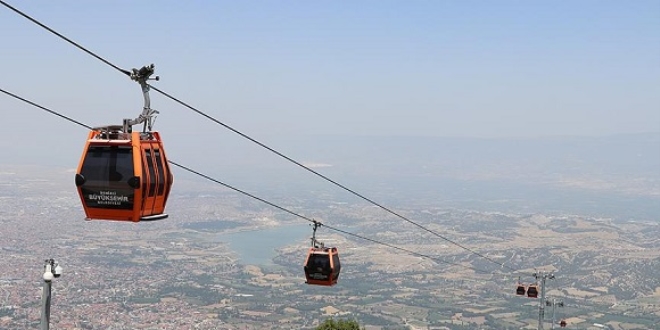 Denizli'de teleferiği 3 yılda 2 milyon kişi kullandı