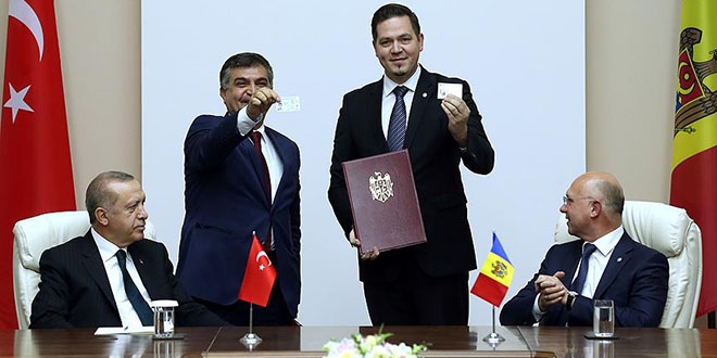 Moldova ile 5 anlaşma imzalandı