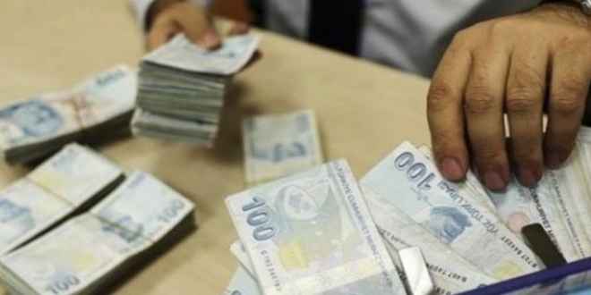 Eşinden gizli kredi çekmek boşanma sebebi sayıldı