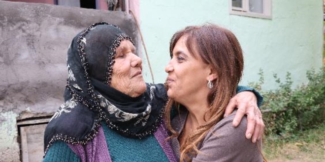 Anne-kız 51 yıl sonra kavuştu