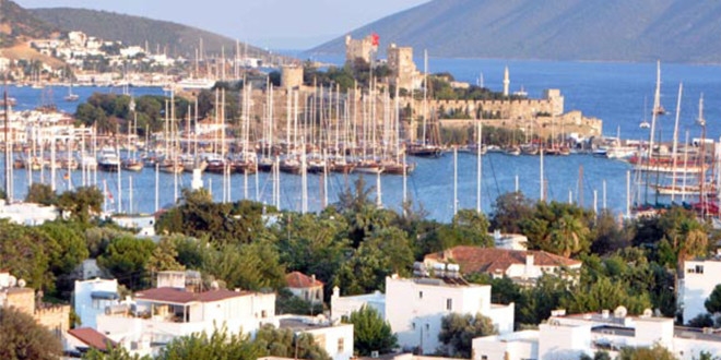 3 günlük tatil yoğunluğu: Otellerin yüzde 100'ü doldu