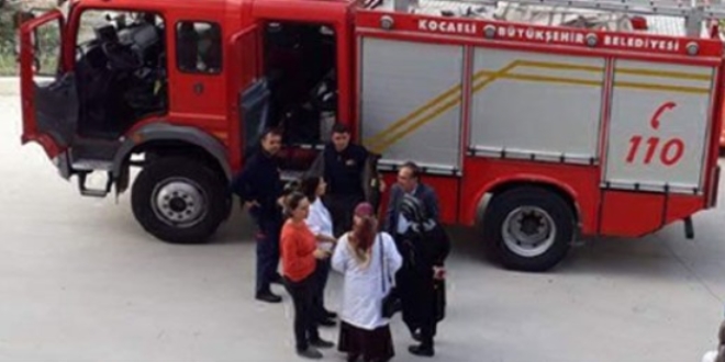 Okulda kimyasal maddeler patladı: 1 yaralı