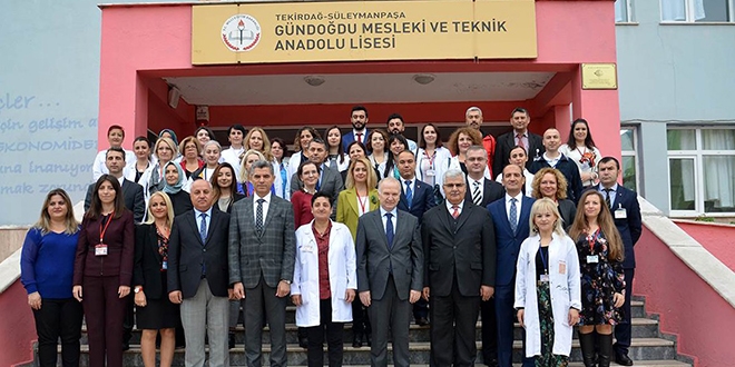 Vali'den öğrencilere tavsiyeler