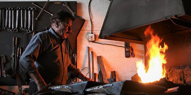 Tren raylarını tarım aletlerine dönüştürüyor
