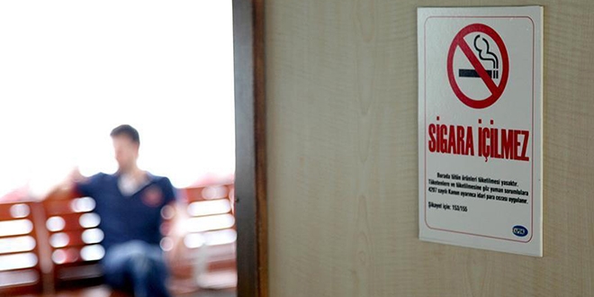 Kapalı alanda sigara içenlere 6 milyon lira ceza