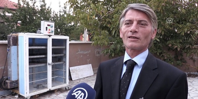 Bankacı mucitten üzüm kurutma makinesi