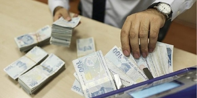 Kredi faizleri düşüşe geçti