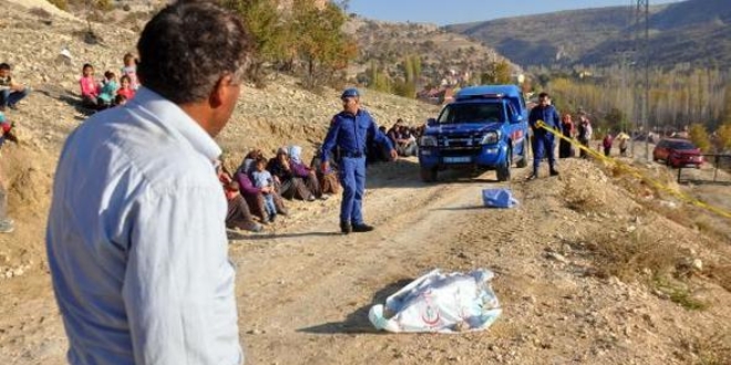 Sulama havuzuna düşen 4 yaşındaki Hüseyin öldü